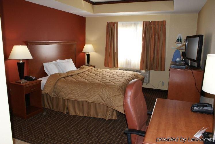 Econo Lodge Inn & Suites Little Rock Sw Room photo